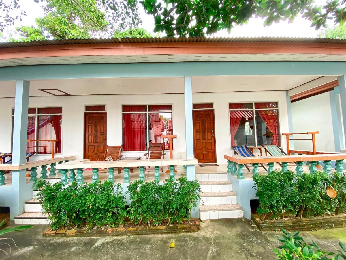 兰塔天堂海滩度假酒店 Ko Lanta 外观 照片