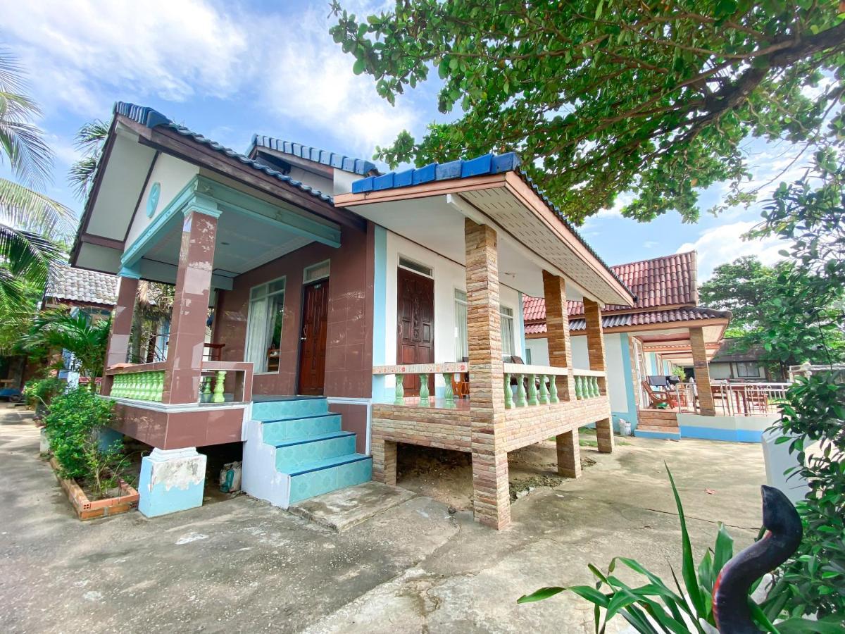 兰塔天堂海滩度假酒店 Ko Lanta 外观 照片