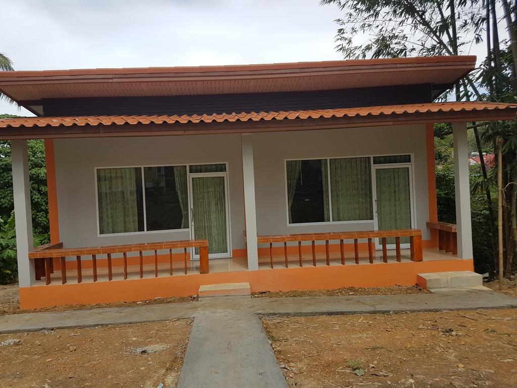 兰塔天堂海滩度假酒店 Ko Lanta 外观 照片